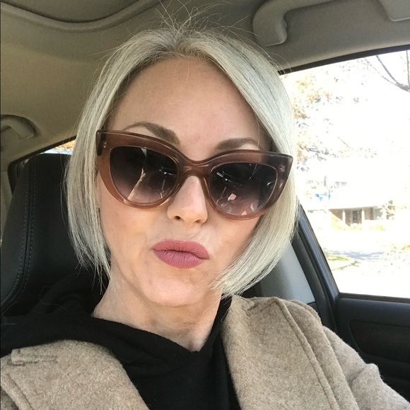 Meet your Posher, Mandy - Picture 12 of 12